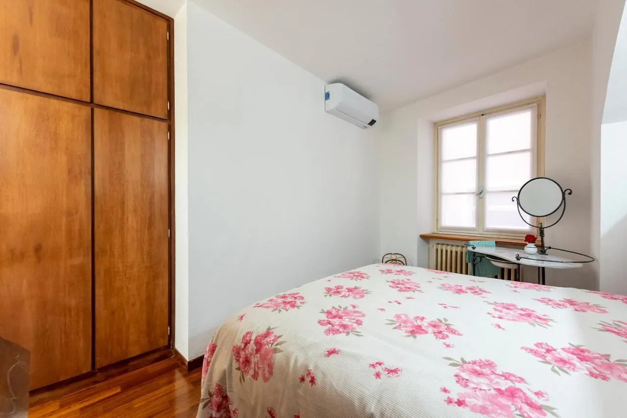 Cavour 9 Apartment 2B 2B 100Mq With Private Garage, In Center Of Rapallo, Wifi, Air Conditioned 0*, Rapallo Italy