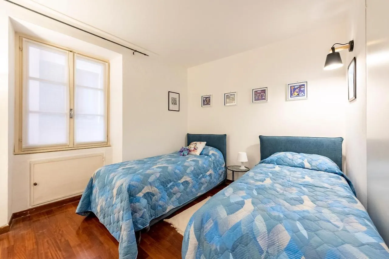 Cavour 9 Apartment 2B 2B 100Mq With Private Garage, In Center Of Rapallo, Wifi, Air Conditioned Rapallo