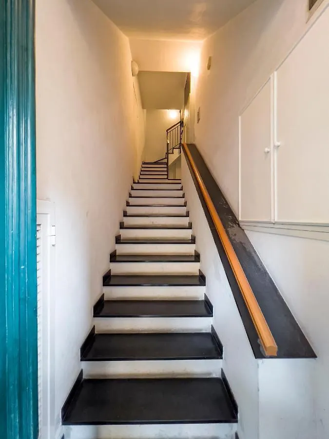 Cavour 9 Apartment 2B 2B 100Mq With Private Garage, In Center Of Rapallo, Wifi, Air Conditioned 0*, Rapallo