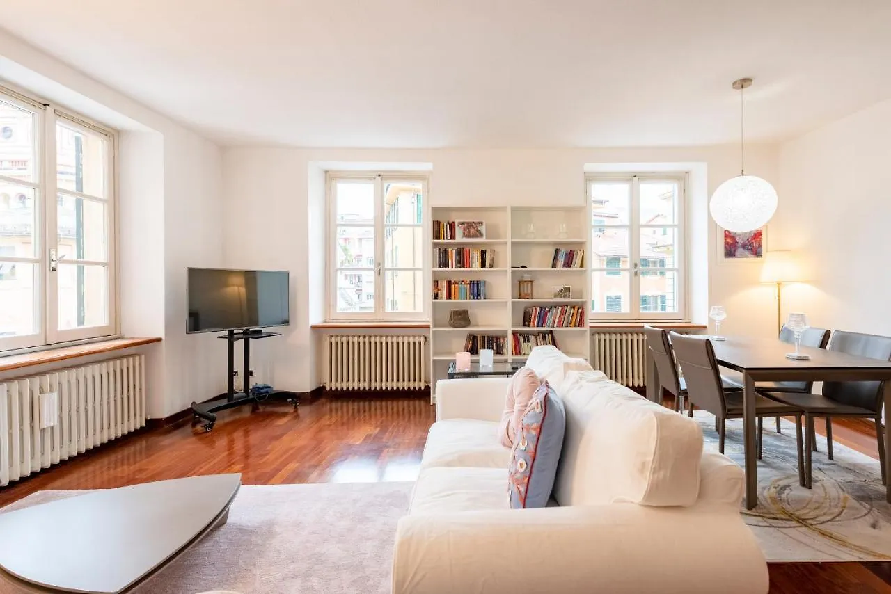 Cavour 9 Apartment 2B 2B 100Mq With Private Garage, In Center Of Rapallo, Wifi, Air Conditioned