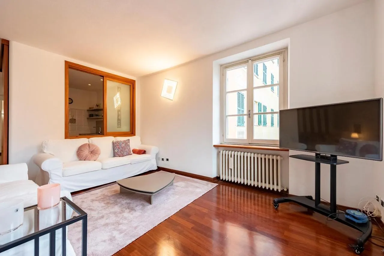 Cavour 9 Apartment 2B 2B 100Mq With Private Garage, In Center Of Rapallo, Wifi, Air Conditioned Italy